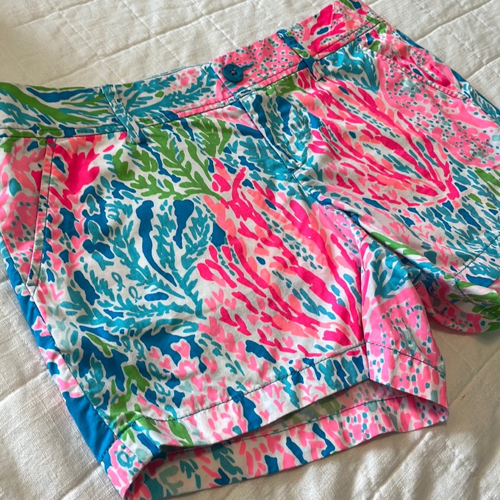 Lilly Pulitzer Shorts in Neon Let’s Cha Cha Size 12- “The Callahan Short”